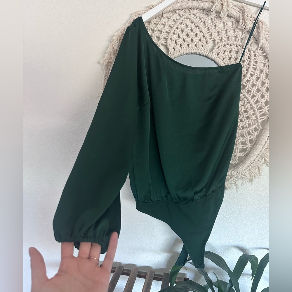 Abercrombie one shoulder blouse